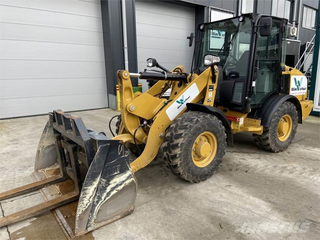 CAT 906M (7164) Ładowarki wielofunkcyjne