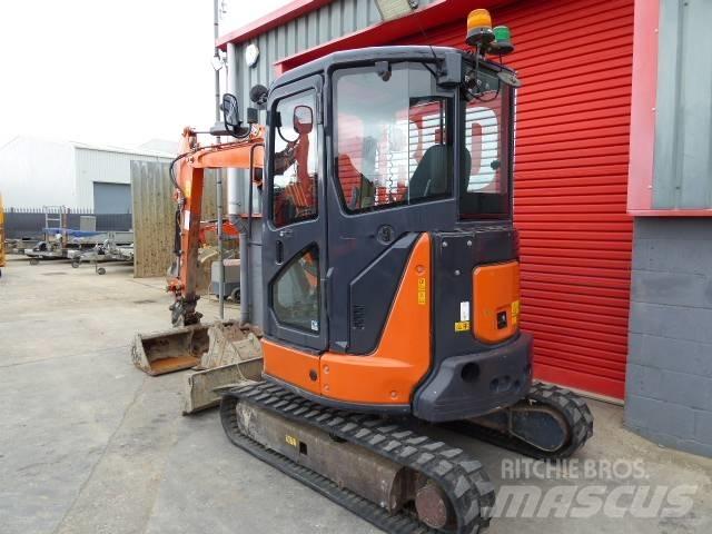 Hitachi ZX 33 U-5A Minikoparki