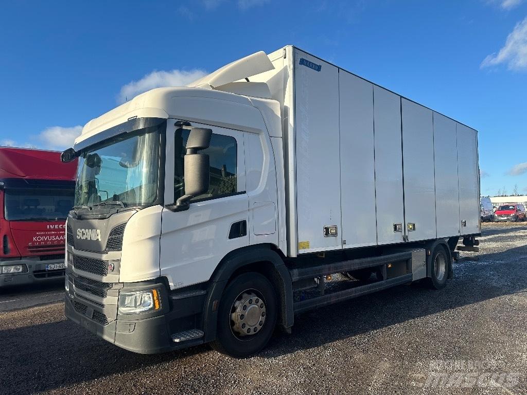 Scania P250 Samochody ciężarowe ze skrzynią zamkniętą