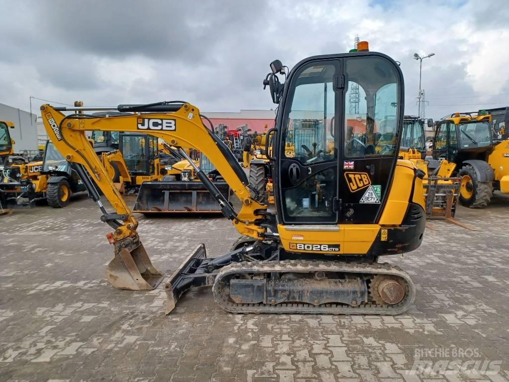 JCB 8026 CTS Minikoparki
