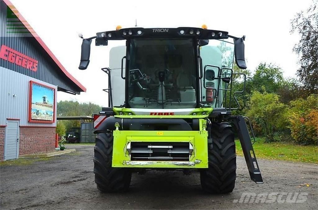 CLAAS trion 730 Kombajny zbożowe