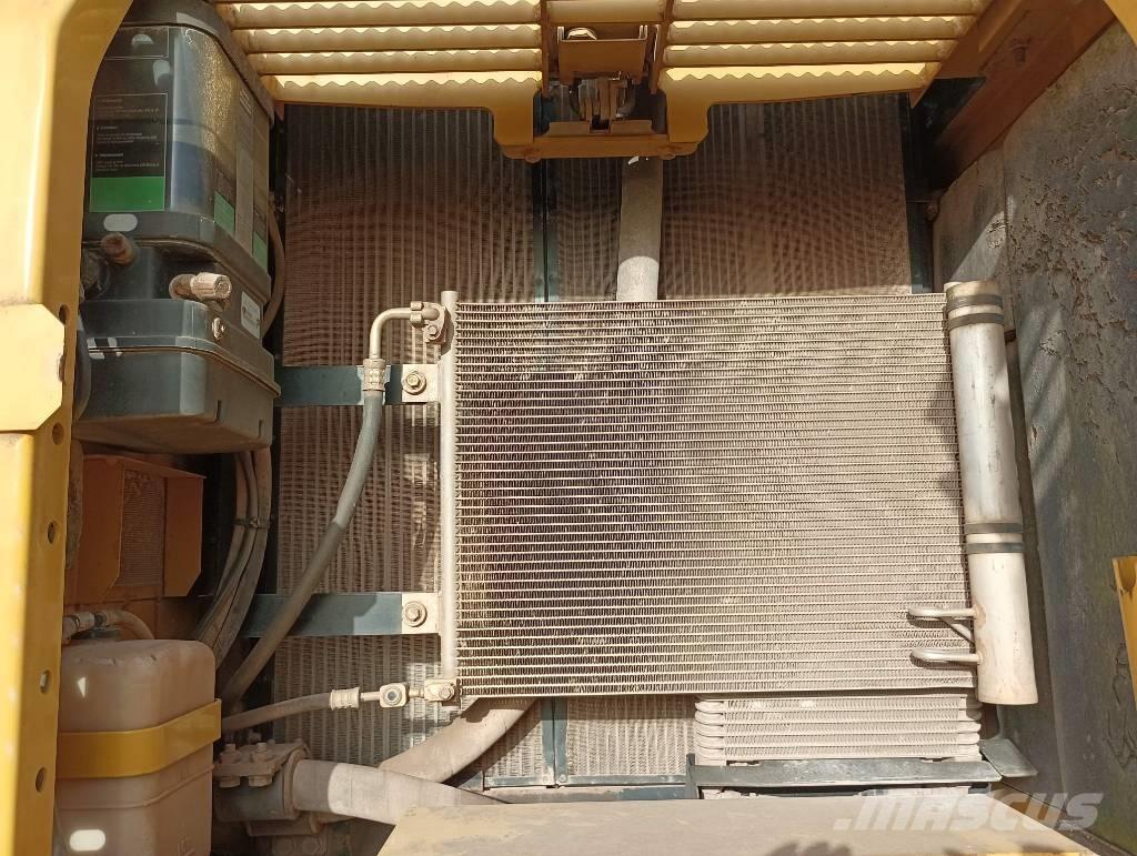 Komatsu PC 210 LC-8 Koparki gąsienicowe