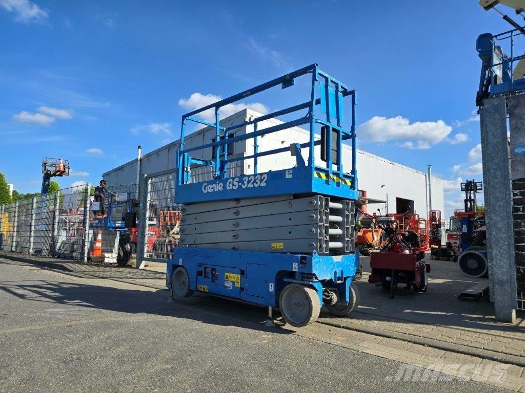 Genie GS 3232 Podnośniki nożycowe