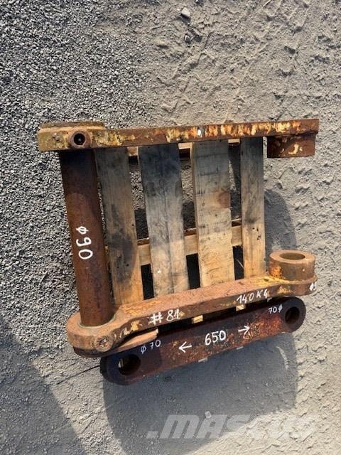 CNH EXCAVATOR LINKS Łyżki do koparek