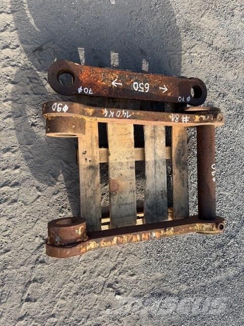 CNH EXCAVATOR LINKS Łyżki do koparek