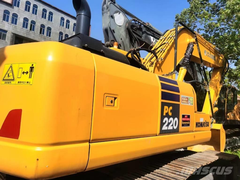Komatsu PC 220-7 Koparki gąsienicowe