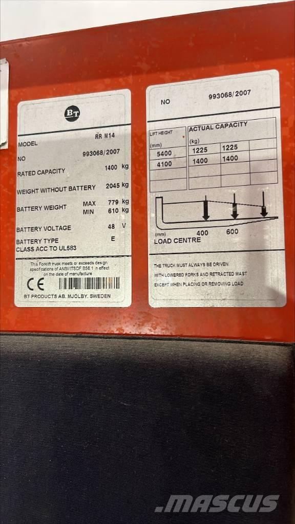 BT RR M 14 Wózki widłowe wysokiego składowania