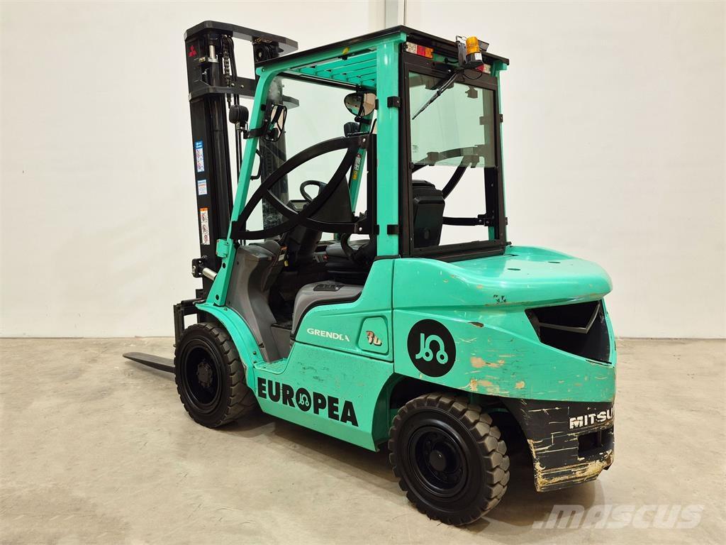 Mitsubishi FD30NT Wózki Diesla