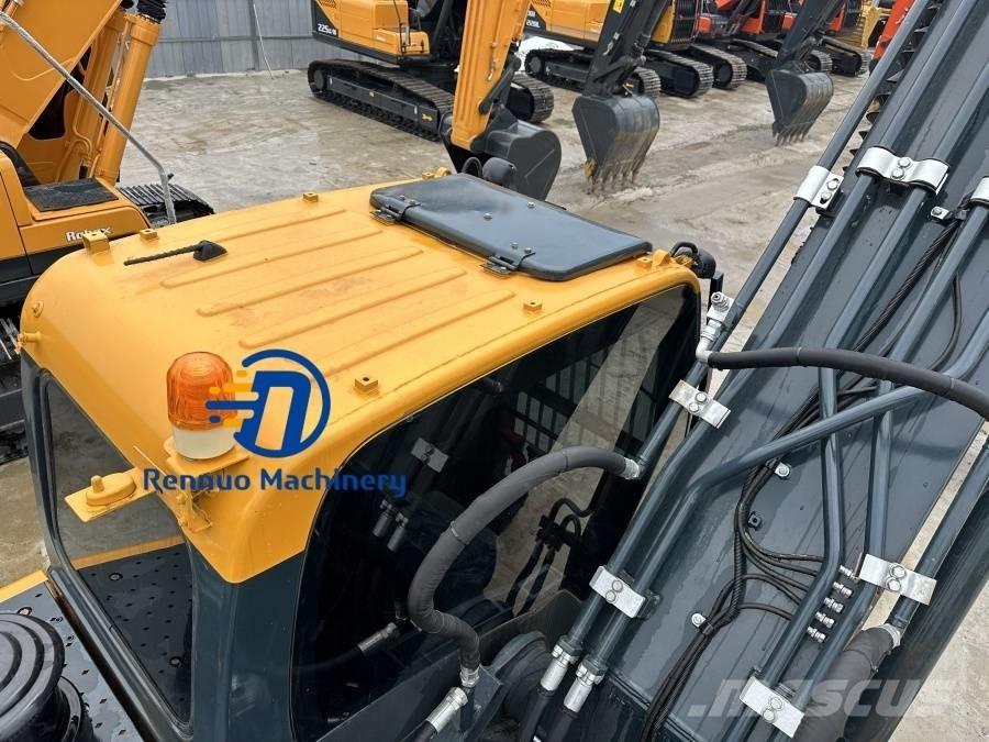 Hyundai R305LC-9T Koparki gąsienicowe