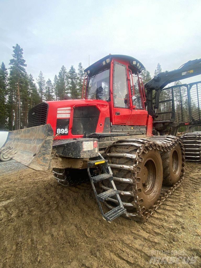 Komatsu 895 Forwardery