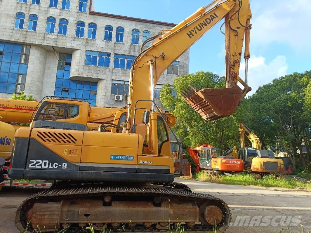 Hyundai R220LC-9 Koparki gąsienicowe