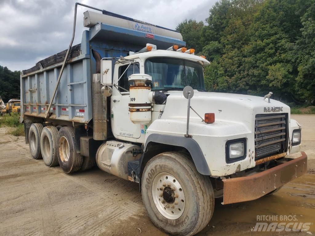 Mack RD688s Wywrotki