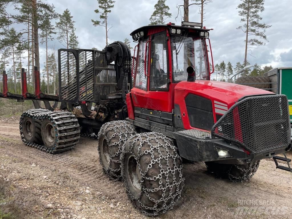 Komatsu 895 Forwardery
