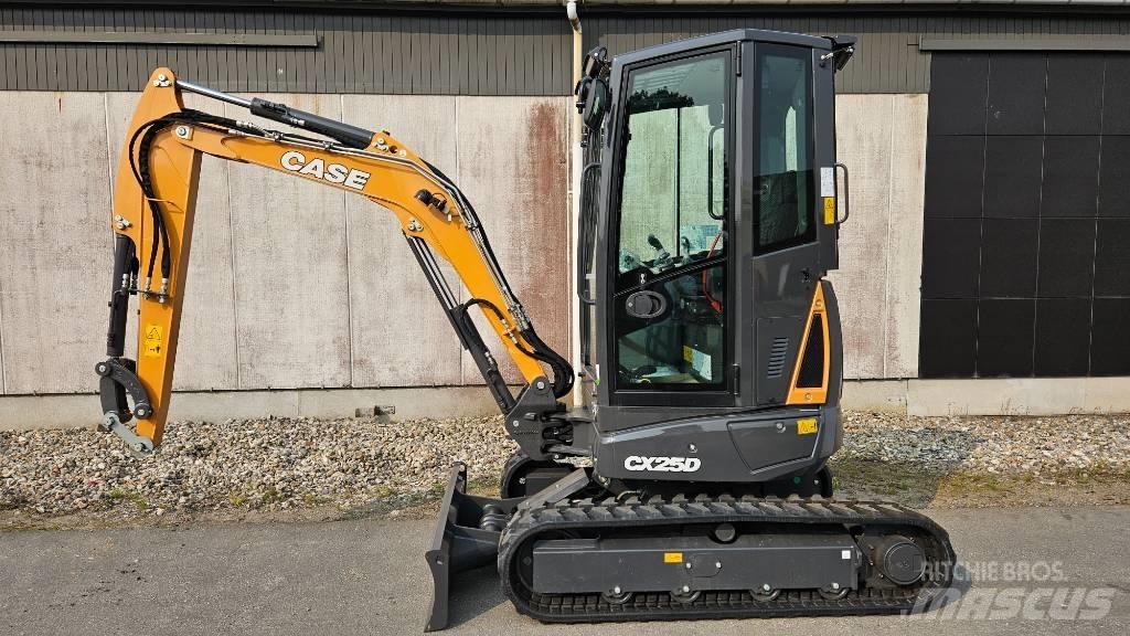 CASE CX25D Minikoparki