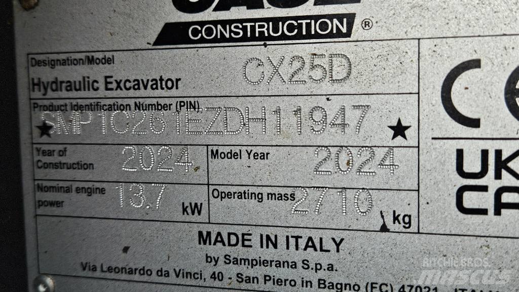 CASE CX25D Minikoparki