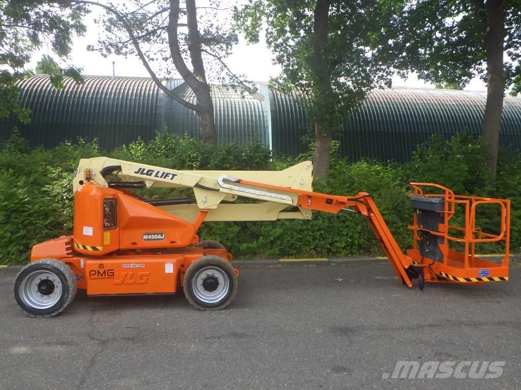 JLG M450AJ Podnośniki przegubowe