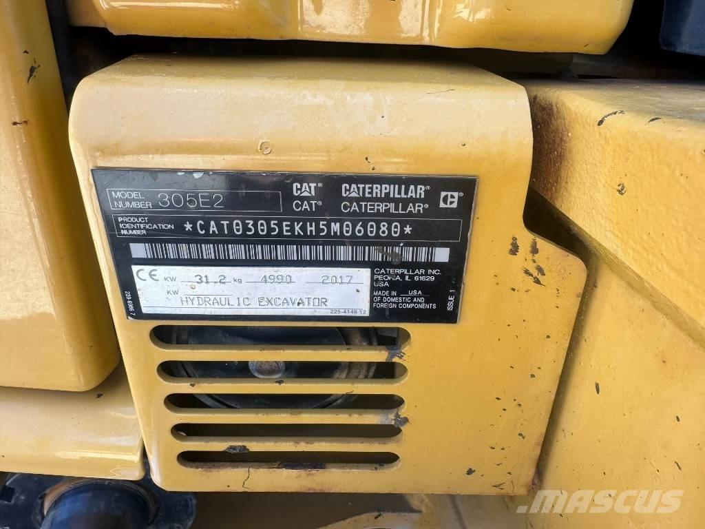 CAT 305 Minikoparki