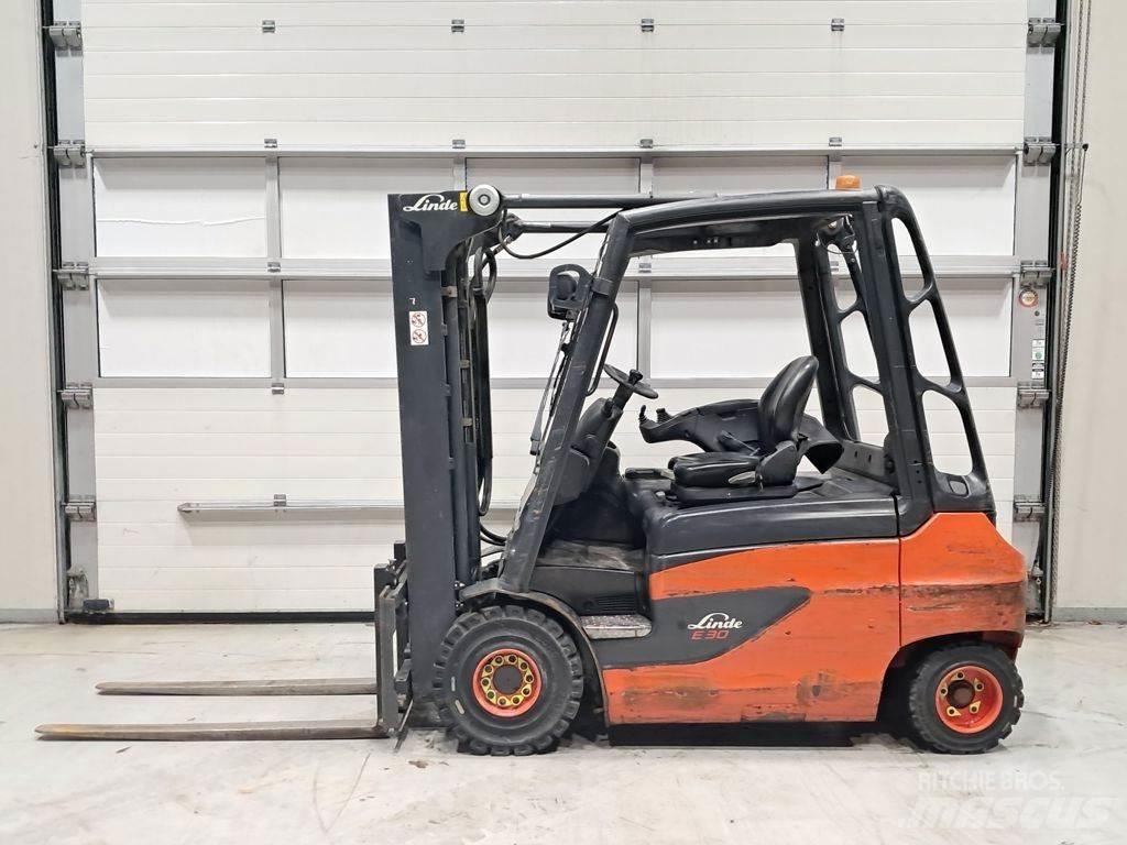 Linde E30-01 Wózki elektryczne