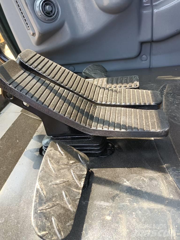 Sunward SWE90E Minikoparki