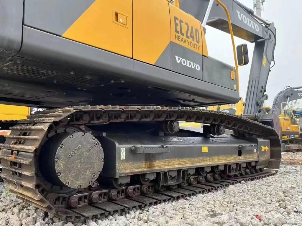 Volvo EC 240 Koparki gąsienicowe