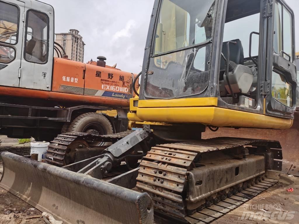 Komatsu PC60-7 Koparki gąsienicowe