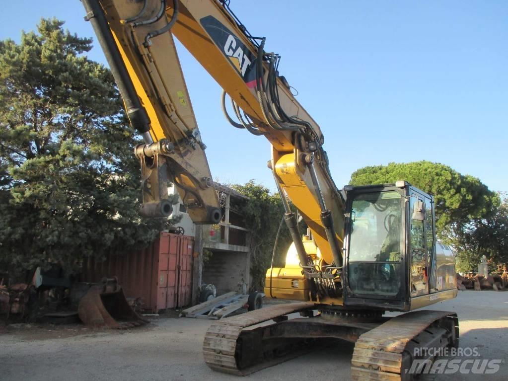 CAT 323 D L Koparki gąsienicowe
