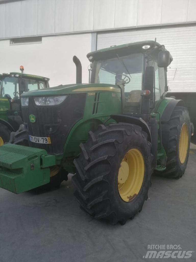John Deere 7230 R Ciągniki rolnicze