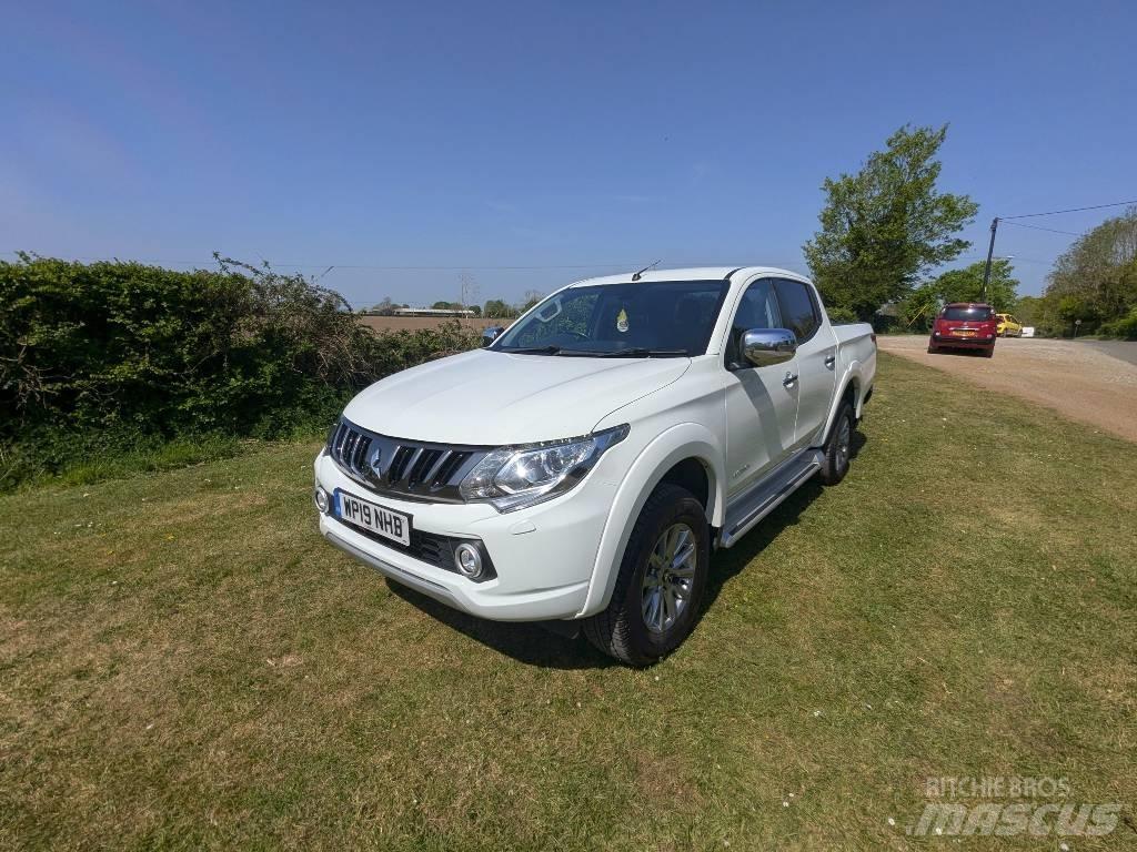 Mitsubishi L 200 Pick-upy / Pojazdy z otwieranymi burtami