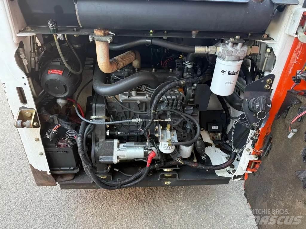Bobcat S100 Ładowarki burtowe
