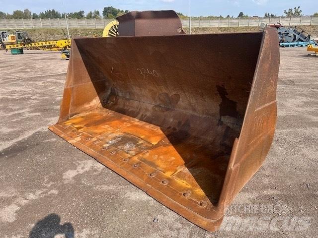 Volvo L 220 E BUCKET Łyżki do ładowarek