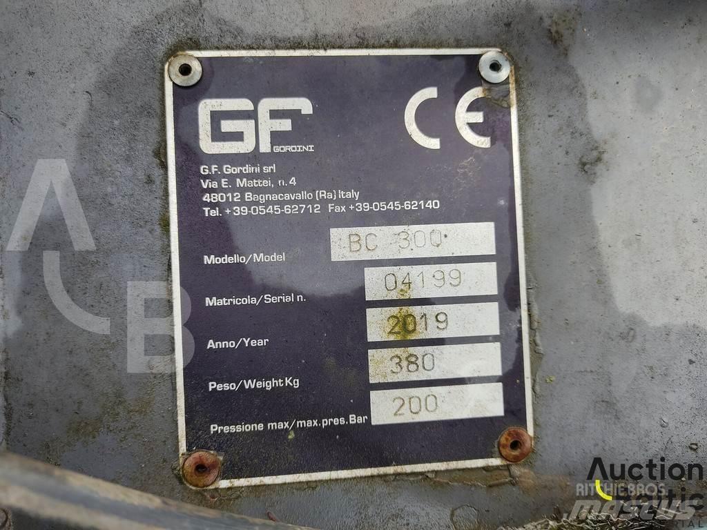 GF Gordini BC 300 Łyżki do ładowarek