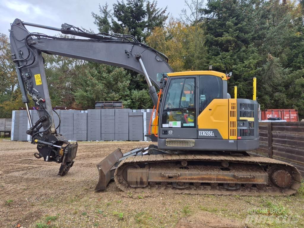 Volvo ECR235EL Koparki gąsienicowe