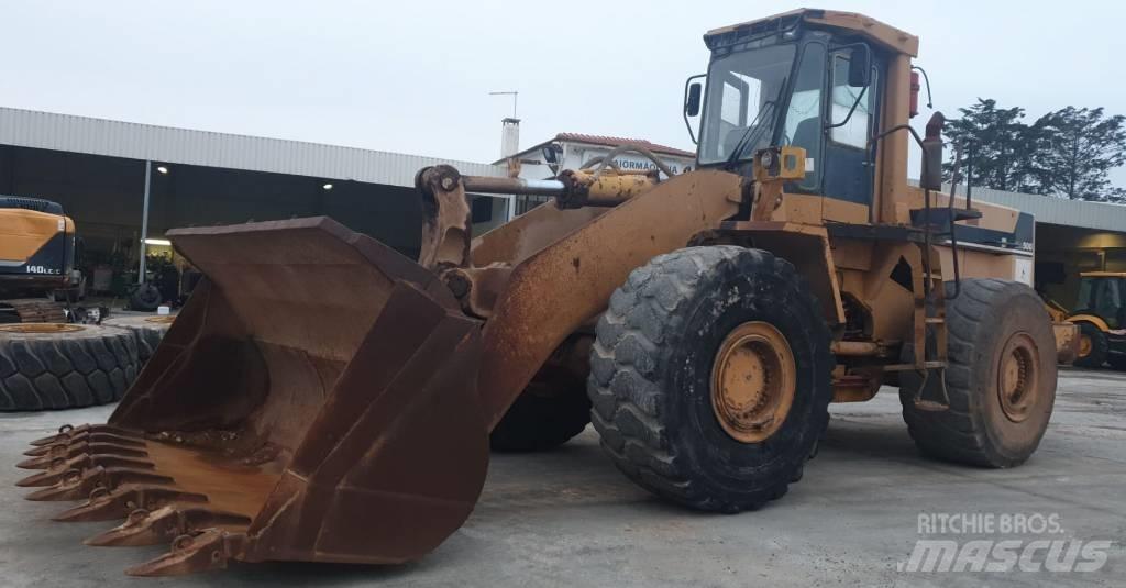 Komatsu WA500-1 Ładowarki kołowe