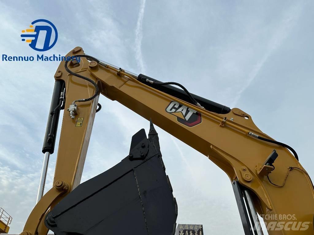CAT 306E with rubber Minikoparki