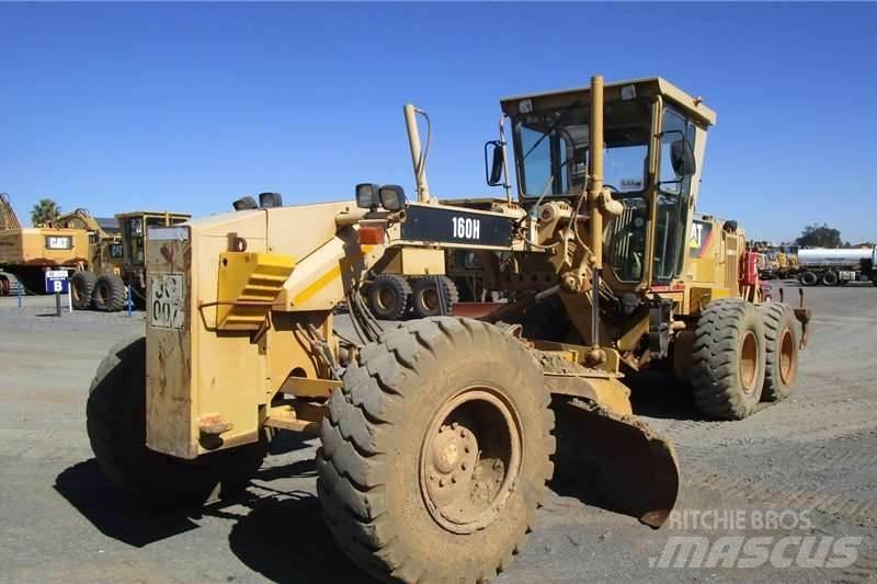 CAT 160H Równiarki