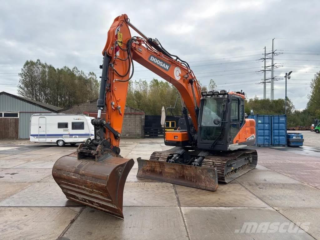 Doosan DX140LC-7 Koparki gąsienicowe
