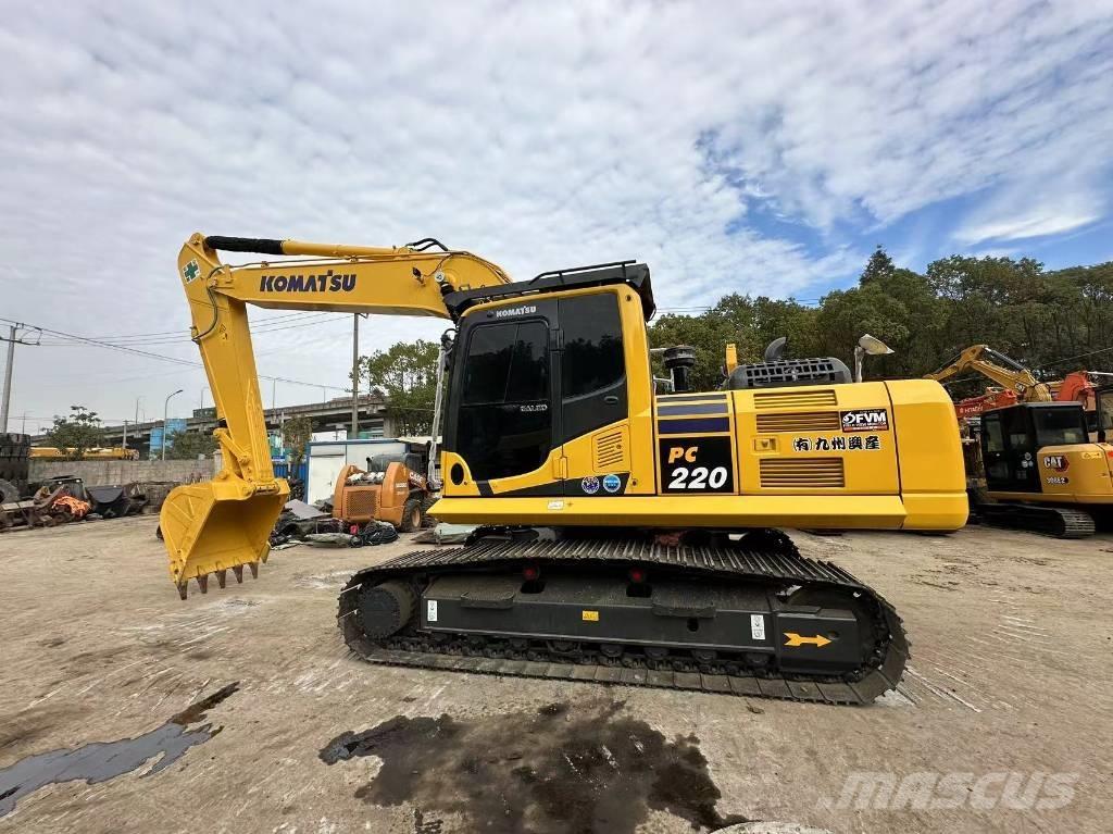 Komatsu PC 220 Koparki gąsienicowe