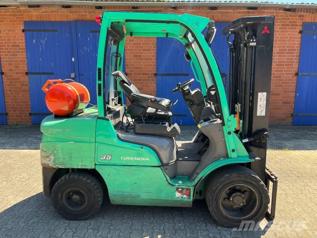 Mitsubishi FG 35 N Wózki LPG