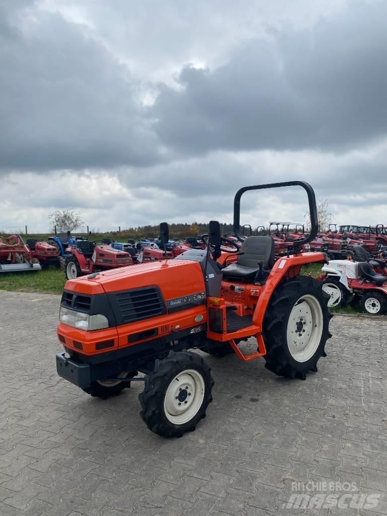 Kubota GL 240 Mikrociągniki