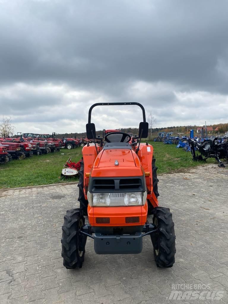 Kubota GL 240 Mikrociągniki
