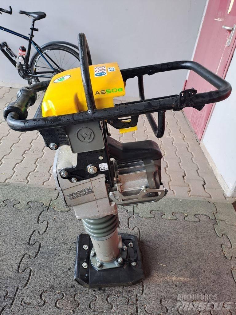 Wacker Neuson AS50e Ubijaki