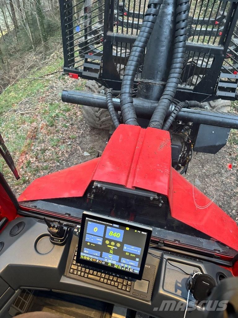 Komatsu 875 Forwardery