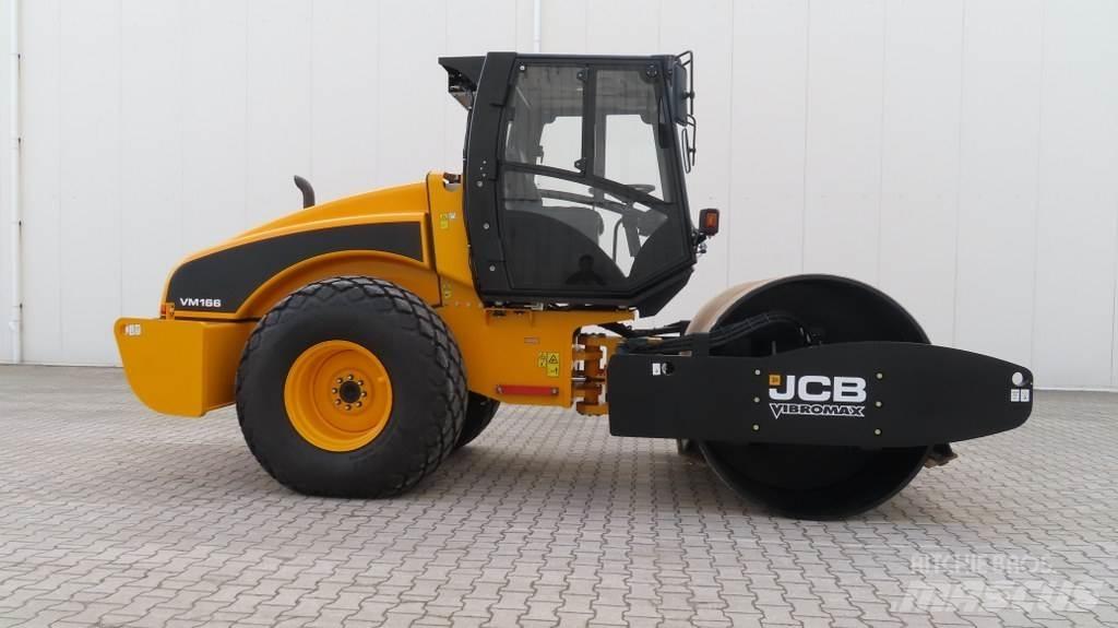 JCB VM166D Walce jednobębnowe