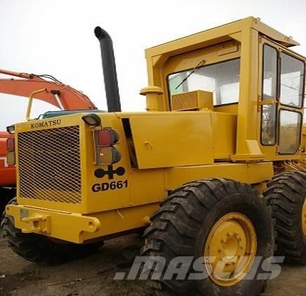 Komatsu GD 661 Równiarki