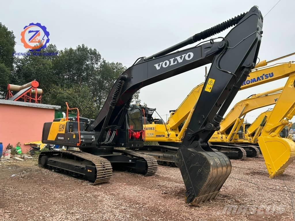 Volvo EC 240 Koparki gąsienicowe