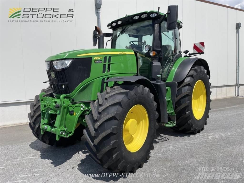 John Deere 6250R Ciągniki rolnicze