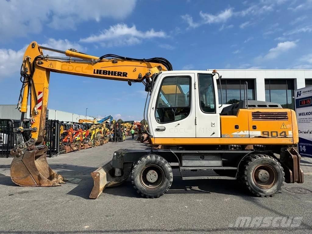 Liebherr A904C Koparki kołowe