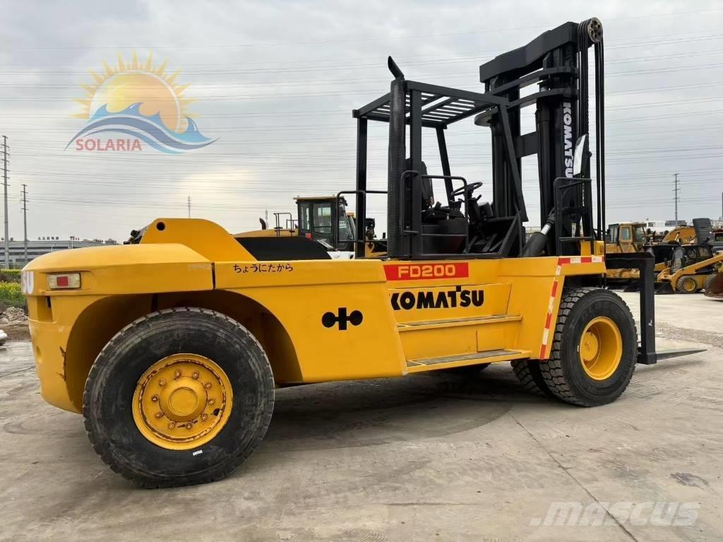 Komatsu FD 200 Wózki Diesla