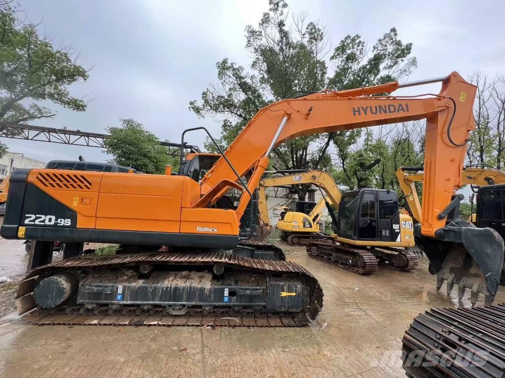 Hyundai 220LC-9S Koparki gąsienicowe