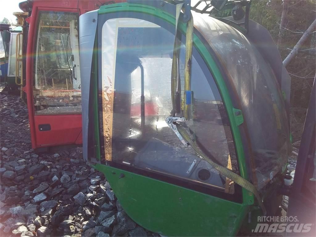 John Deere 1270e Kabiny i wnętrze